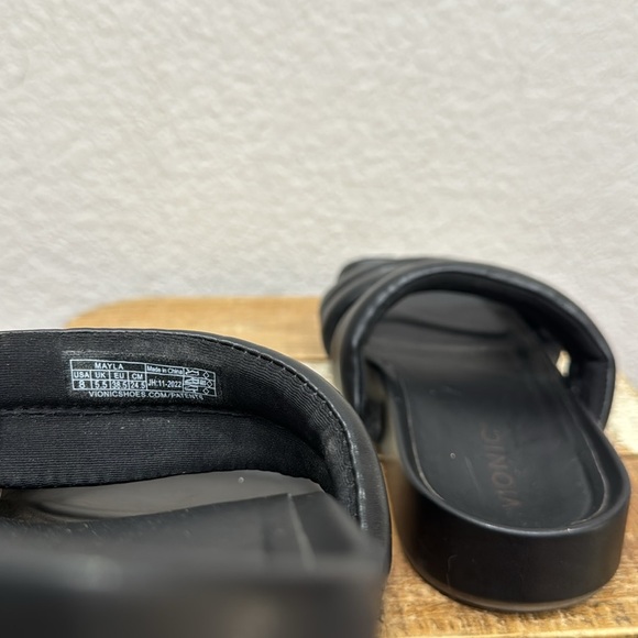 Vionic Mayla Blavk Dlide Sandals Size 8 - Picture 6 of 7